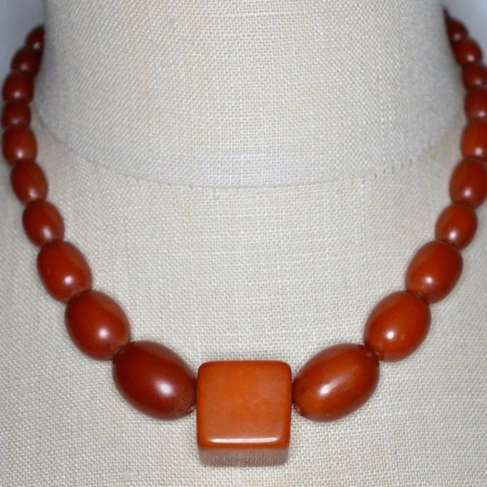 Vintage Art Deco Amber Bakelite Necklace
